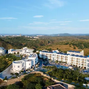 5* Resort Ramee Royal & -