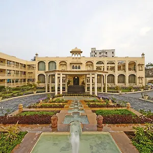 4* Resort Club Mahindra