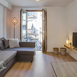 https://flateli-cort-reial.catalonia-hotels.com