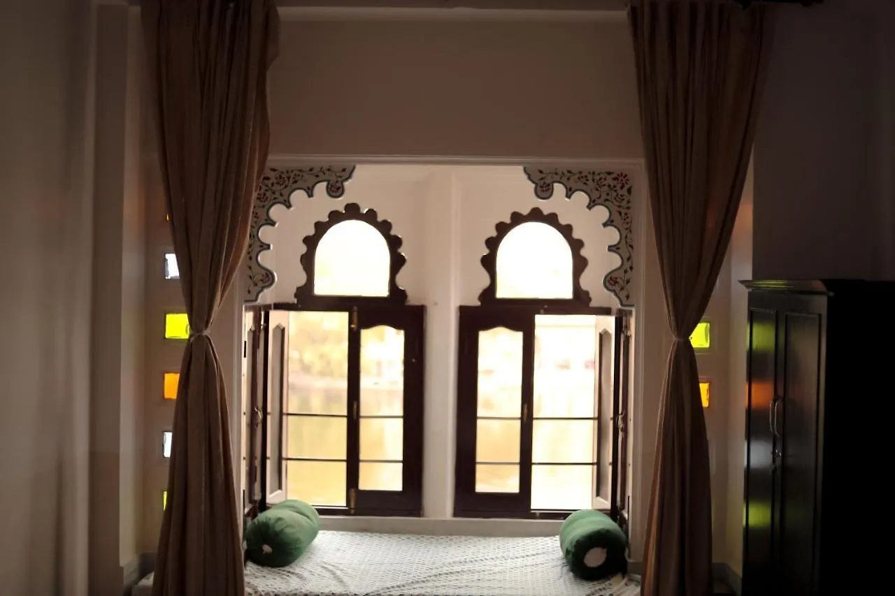 Thamla Haveli - Heritage Lake View Hotel Udaipur